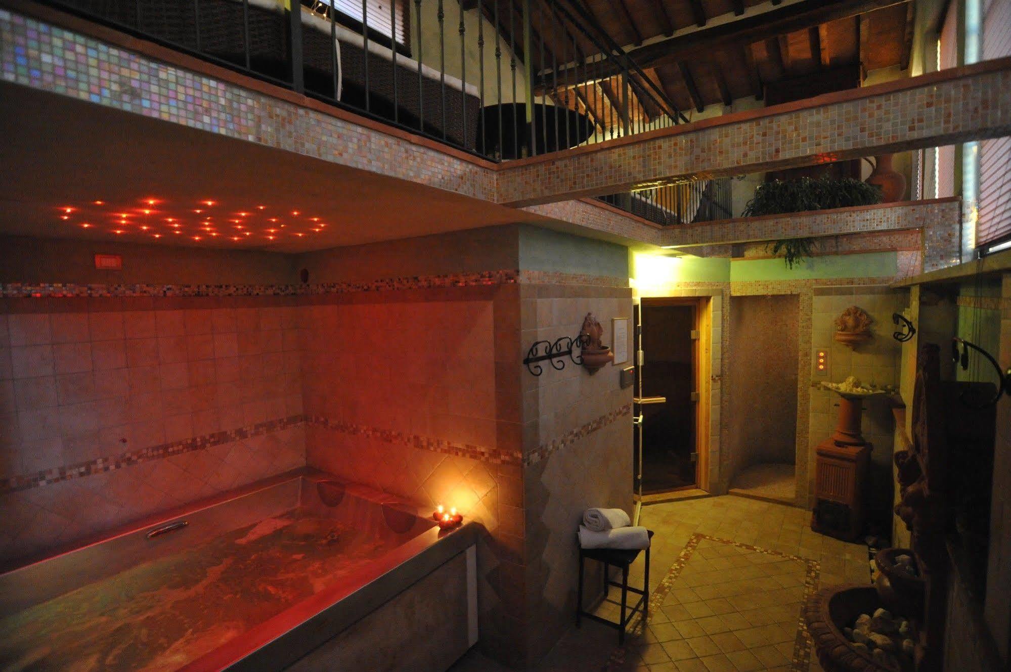 Country house Relais Castelluccio Palusse *